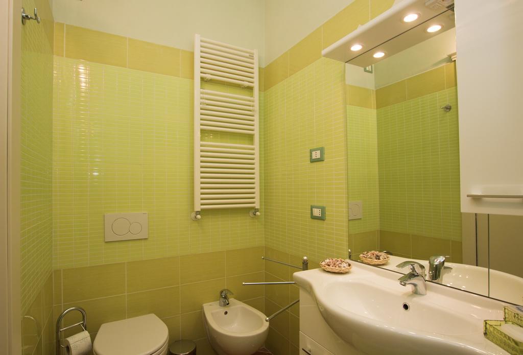 Le Camere Di Nonna Mara Montescudaio Zimmer foto