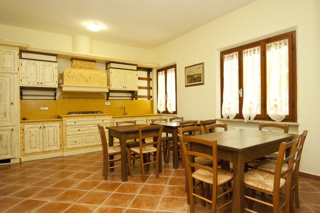 Le Camere Di Nonna Mara Montescudaio Zimmer foto